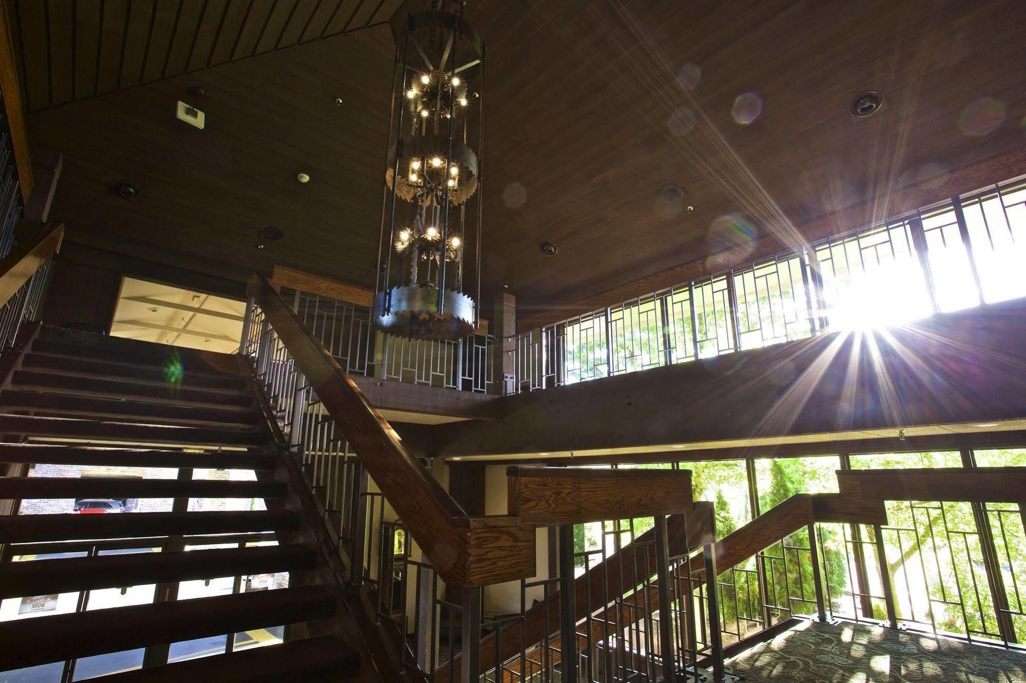 Valley River Inn Eugene/Springfield Eksteriør bilde